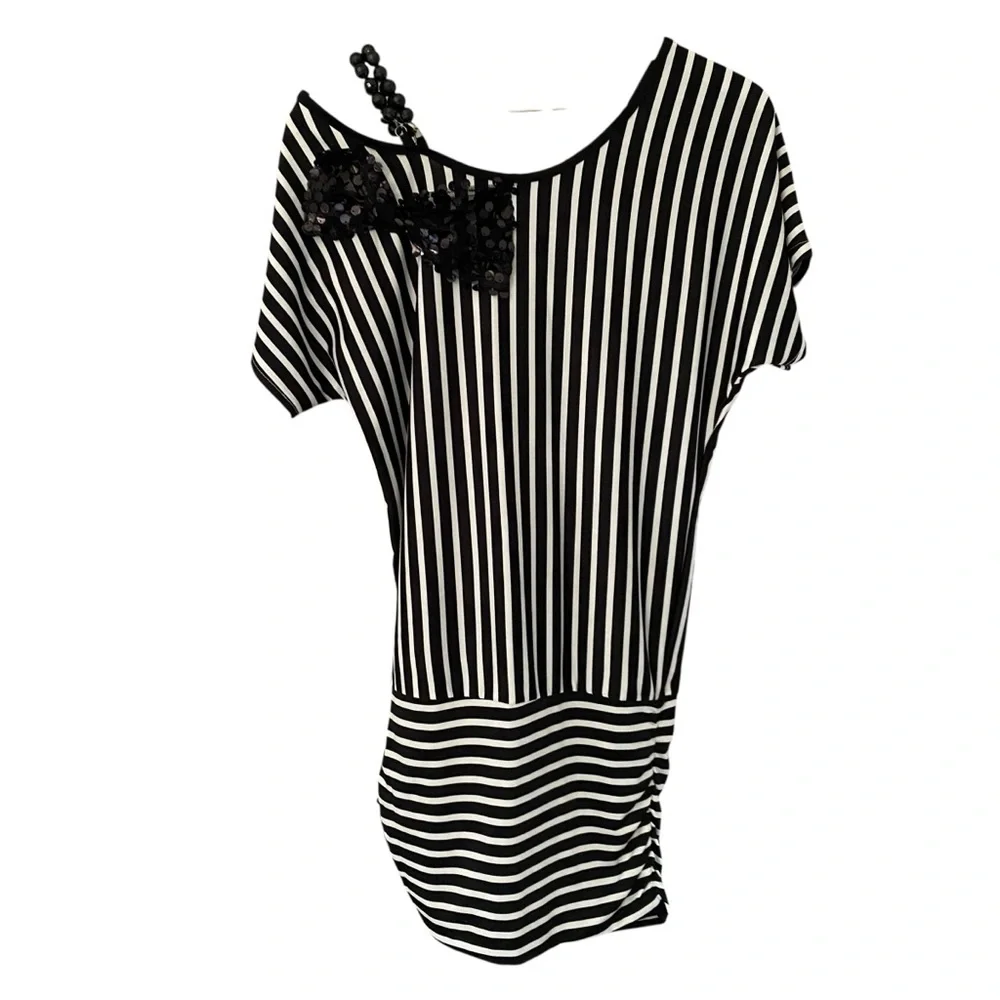 Boutique Women’s Stripes One Shoulder Ribbon Sequin Beaded Striped Sexy Dress S